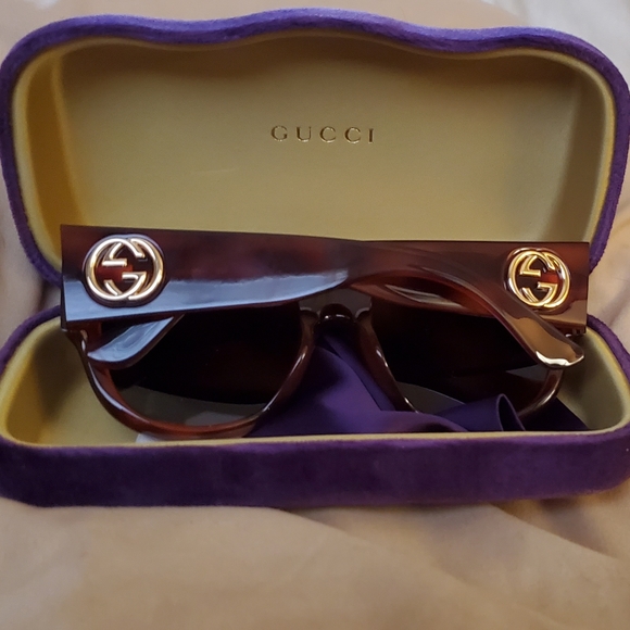 π₯SOLDπ₯πHPπGucci Avana Green 55mm Cat Eye Sunglasses - Picture 4 of 12